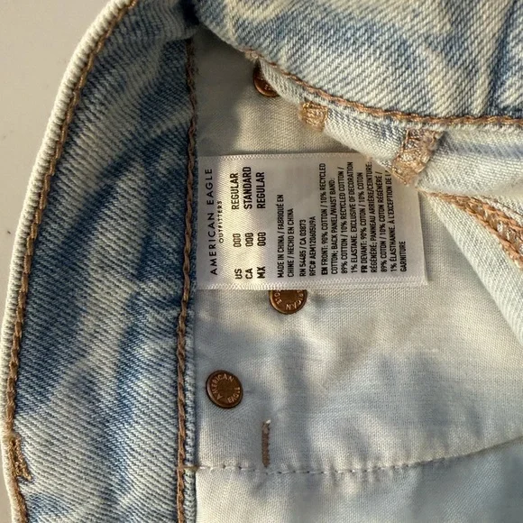 American Eagle Highest Rise Baggy Straight Jeans Light Wash Size 24 - Picture 8 of 13